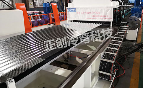 鋼板倉(cāng)設(shè)備